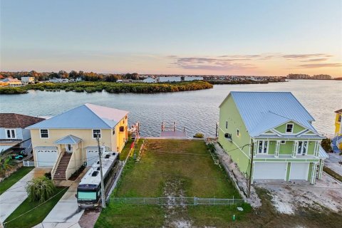 Terreno en venta en Hudson, Florida № 2099002 - foto 8