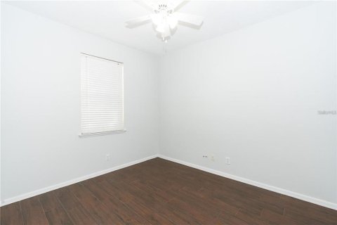 Casa en alquiler en Orlando, Florida, 3 dormitorios, 196.21 m2 № 1917497 - foto 16