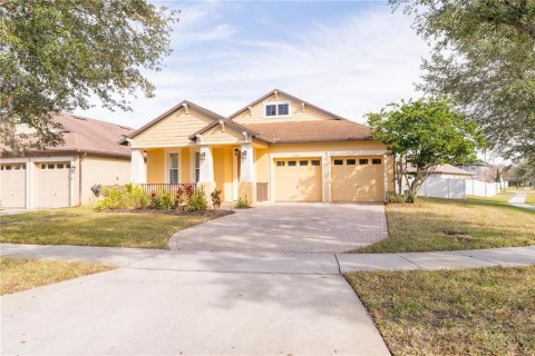Casa en alquiler en Orlando, Florida, 3 dormitorios, 196.21 m2 № 1917497 - foto 1