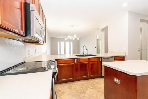 Villa ou maison à louer à Orlando, Floride: 3 chambres, 196.21 m2 № 1917497 - photo 8