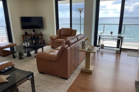 Condo in Boca Raton, Florida, 2 bedrooms  № 2176708 - photo 12