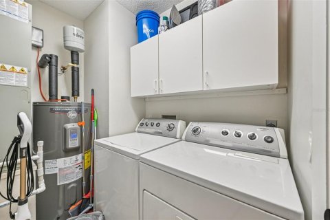 Condominio en venta en Sarasota, Florida, 2 dormitorios, 99.68 m2 № 1782604 - foto 26