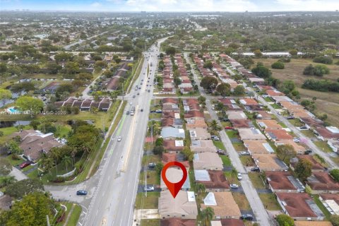 Купить виллу или дом в Дирфилд-Бич, Флорида 2 спальни, 123.19м2, № 2049342 - фото 27