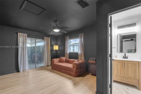 Купить виллу или дом в Дирфилд-Бич, Флорида 2 спальни, 123.19м2, № 2049342 - фото 13