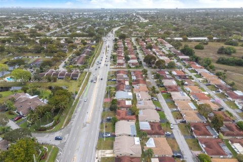 Купить виллу или дом в Дирфилд-Бич, Флорида 2 спальни, 123.19м2, № 2049342 - фото 28