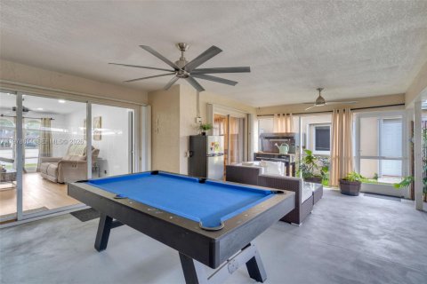 Купить виллу или дом в Дирфилд-Бич, Флорида 2 спальни, 123.19м2, № 2049342 - фото 22