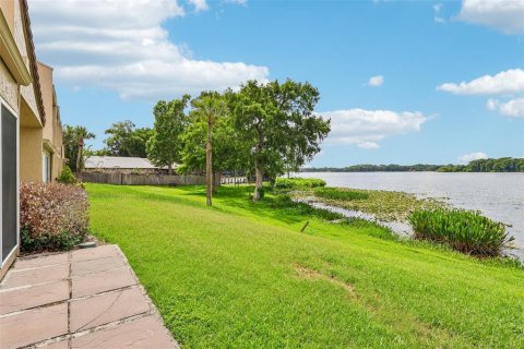 Condominio en venta en Casselberry, Florida, 2 dormitorios, 130.43 m2 № 2117560 - foto 26
