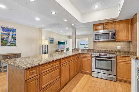 Condominio en venta en Casselberry, Florida, 2 dormitorios, 130.43 m2 № 2117560 - foto 5