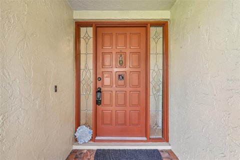 Condominio en venta en Casselberry, Florida, 2 dormitorios, 130.43 m2 № 2117560 - foto 2