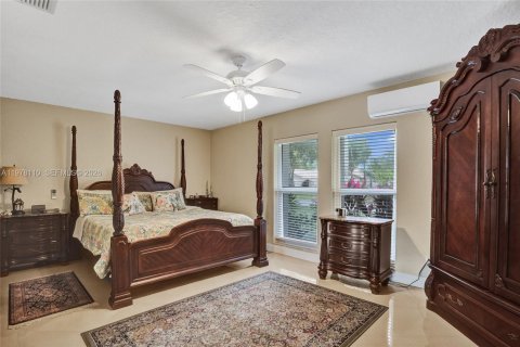 Villa ou maison à vendre à Coral Springs, Floride: 4 chambres, 278.15 m2 № 2042016 - photo 14