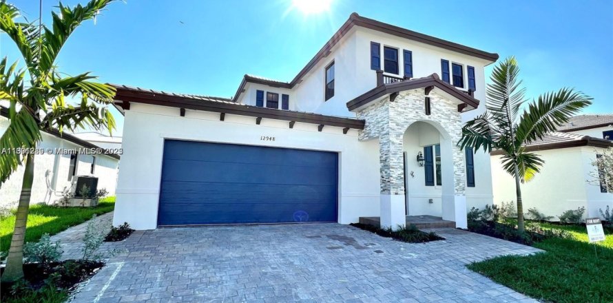 Villa ou maison à Miami, Floride 4 chambres, 291.62 m2 № 1937981