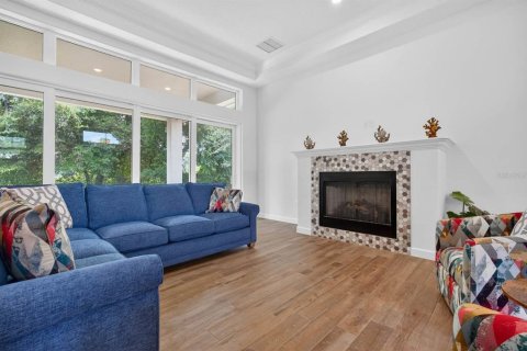 Casa en venta en Palm Coast, Florida, 4 dormitorios, 244.8 m2 № 2151499 - foto 5
