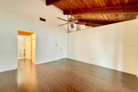 Villa ou maison à louer à Tampa, Floride: 3 chambres, 176.7 m2 № 2418558 - photo 19