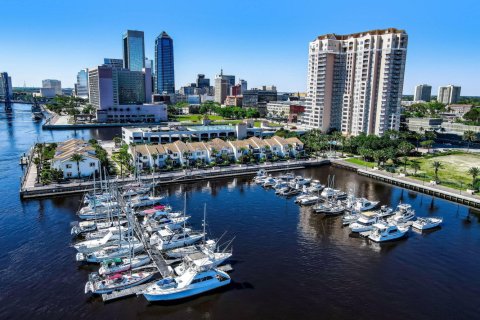 Copropriété à vendre à Jacksonville, Floride: 3 chambres, 195.09 m2 № 770100 - photo 1