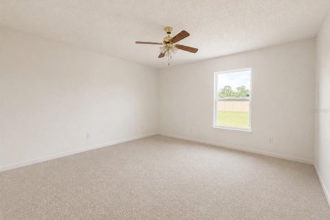 Villa ou maison à vendre à Kissimmee, Floride: 4 chambres, 264.21 m2 № 2320929 - photo 13