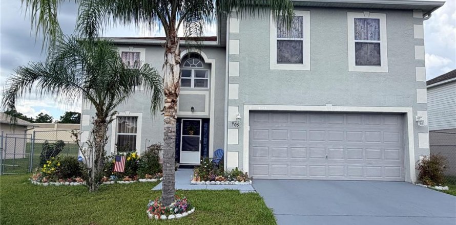 Villa ou maison à Kissimmee, Floride 4 chambres, 264.21 m2 № 2320929