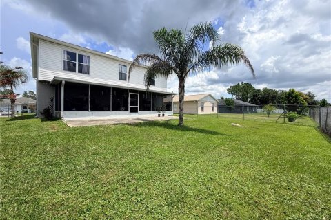 Villa ou maison à vendre à Kissimmee, Floride: 4 chambres, 264.21 m2 № 2320929 - photo 19