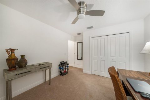 House in Oxford, Florida 4 bedrooms, 186.08 sq.m. № 1884897 - photo 30