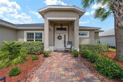 House in Oxford, Florida 4 bedrooms, 186.08 sq.m. № 1884897 - photo 3