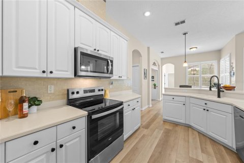Villa ou maison à vendre à Homosassa, Floride: 3 chambres, 177.81 m2 № 2315120 - photo 7