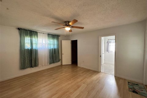 Villa ou maison à louer à Port Charlotte, Floride: 3 chambres, 111.76 m2 № 2437374 - photo 11