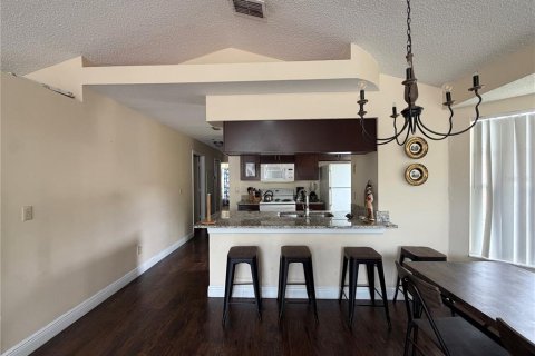 Condo in Kissimmee, Florida, 3 bedrooms  № 2308751 - photo 5