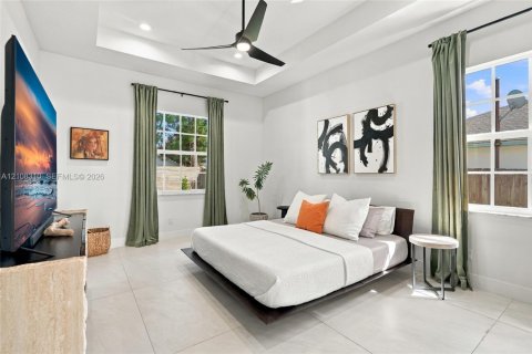 House in Port St. Lucie, Florida 4 bedrooms, 210.33 sq.m. № 2421264 - photo 29