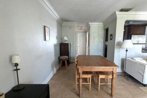 Condo in Fort Lauderdale, Florida, 1 bedroom  № 2260136 - photo 8