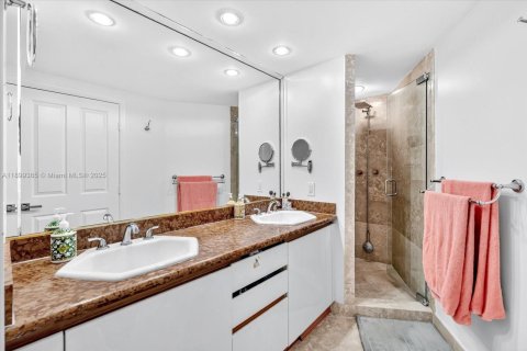 Copropriété à vendre à Miami, Floride: 3 chambres, 214.6 m2 № 1951216 - photo 29