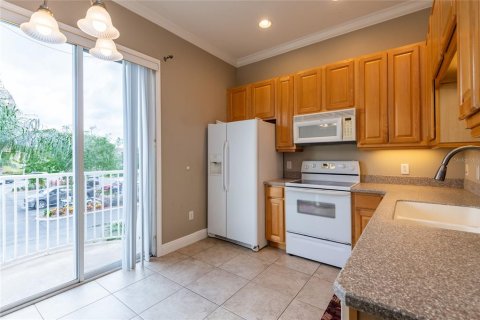 Condo in Land O' Lakes, Florida, 2 bedrooms  № 1658179 - photo 7