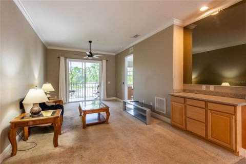 Condo in Land O' Lakes, Florida, 2 bedrooms  № 1658179 - photo 13