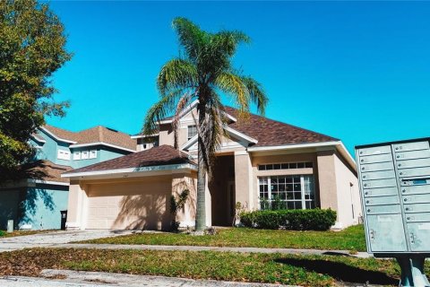 House in Davenport, Florida 5 bedrooms, 210.8 sq.m. № 940118 - photo 25