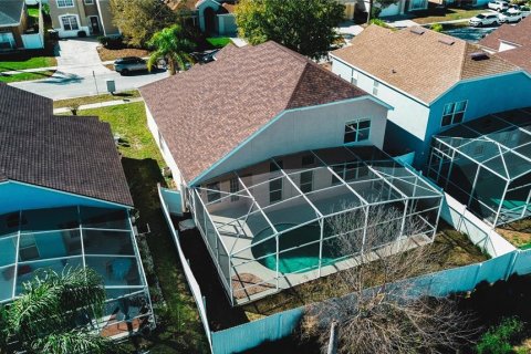 House in Davenport, Florida 5 bedrooms, 210.8 sq.m. № 940118 - photo 17