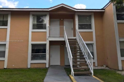 Condominio en alquiler en Miramar, Florida, 2 dormitorios, 92.9 m2 № 1953171 - foto 2