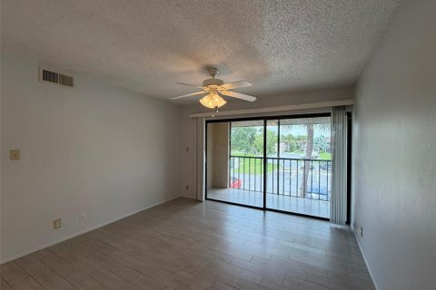Copropriété à louer à Port Charlotte, Floride: 2 chambres, 83.52 m2 № 2310196 - photo 6