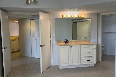 Copropriété à louer à Port Charlotte, Floride: 2 chambres, 83.52 m2 № 2310196 - photo 24