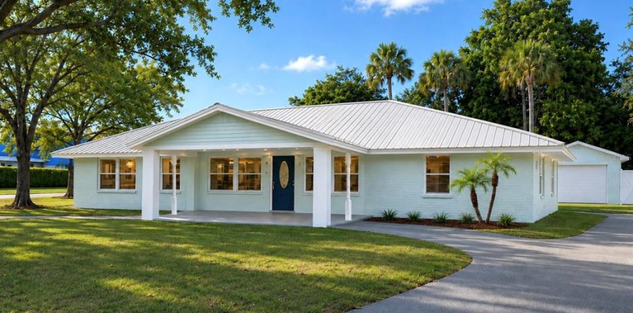Casa en Edgewater, Florida 3 dormitorios, 144.93 m2 № 2220816