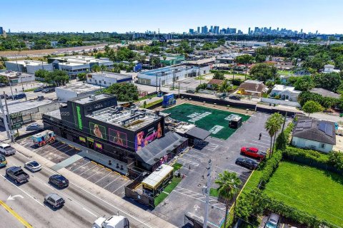 Immobilier commercial à vendre à Miami, Floride № 1855180 - photo 28