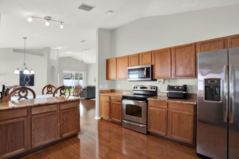 Casa en venta en Land O' Lakes, Florida, 3 dormitorios, 152.36 m2 № 1792817 - foto 10