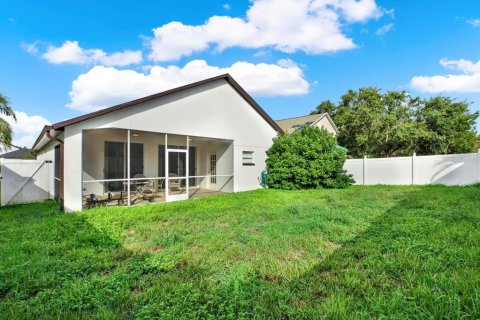 Casa en venta en Land O' Lakes, Florida, 3 dormitorios, 152.36 m2 № 1792817 - foto 24