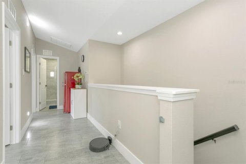 Купить виллу или дом в Раскин, Флорида 12 комнат, 245.54м2, № 2314384 - фото 17
