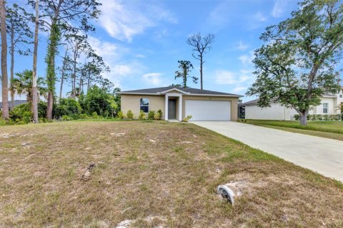 Casa en venta en North Port, Florida, 3 dormitorios, 153.29 m2 № 2201144 - foto 3