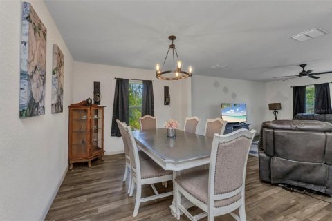 Casa en venta en North Port, Florida, 3 dormitorios, 153.29 m2 № 2201144 - foto 12