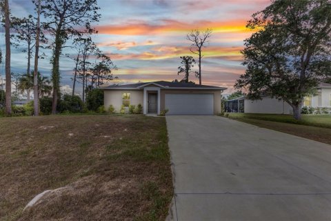 House in North Port, Florida 3 bedrooms, 153.29 sq.m. № 2201144