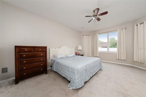 Casa en venta en Kissimmee, Florida, 4 dormitorios, 189.61 m2 № 2258369 - foto 14