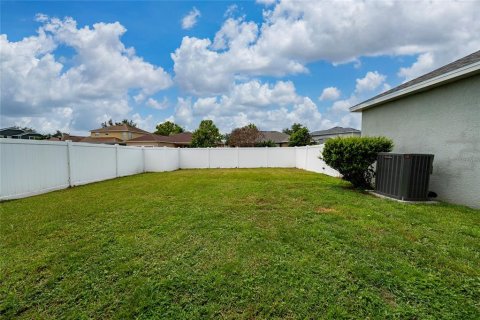 Casa en venta en Kissimmee, Florida, 4 dormitorios, 189.61 m2 № 2258369 - foto 24