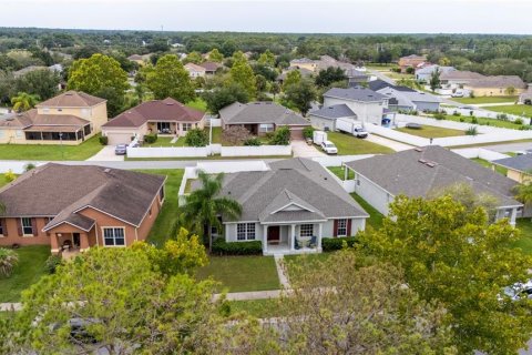 Casa en venta en Kissimmee, Florida, 4 dormitorios, 189.61 m2 № 2258369 - foto 4