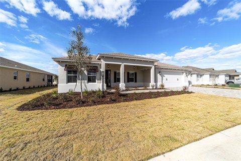 House in Ocala, Florida 2 bedrooms, 199.28 sq.m. № 2128733 - photo 4