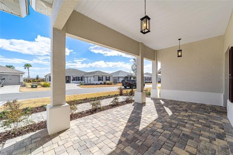 House in Ocala, Florida 2 bedrooms, 199.28 sq.m. № 2128733 - photo 9
