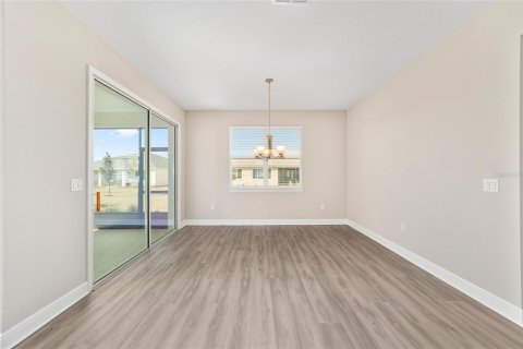 House in Ocala, Florida 2 bedrooms, 199.28 sq.m. № 2128733 - photo 16